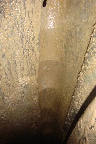 损坏区域修复前